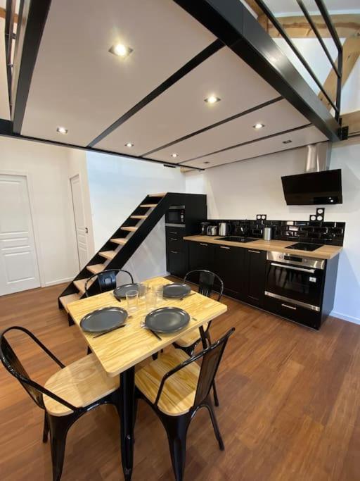 Loft: Le New-York Apartment Rouen Exterior photo